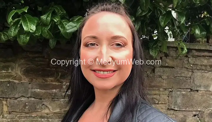 İscehisar İnlice Medyum Selin